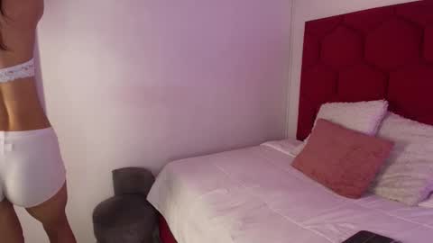 Snapshot of loreley_novoa chatting on September 2025 03:17:02 AM LORELI online show from September 2025 03:17:02 AM