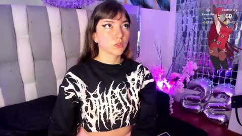 Loren   online show from June 2026 12:17:01 PM