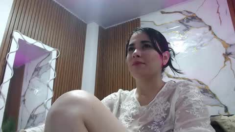 Loren online show from March 2026 02:38:02 AM