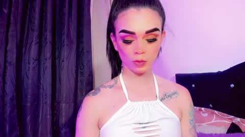 lesly lorena online show from September 2025 11:16:01 PM