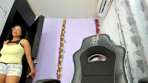 Snapshot of lorena_parlove chatting on March 2026 12:38:02 PM Lorena Parlove online show from March 2026 12:38:02 PM