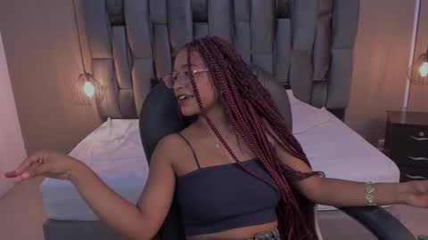 Lorena Vieira  online show from March 2025 08:07:02 PM