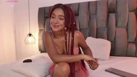 Lorena Vieira  online show from September 2025 08:08:01 PM