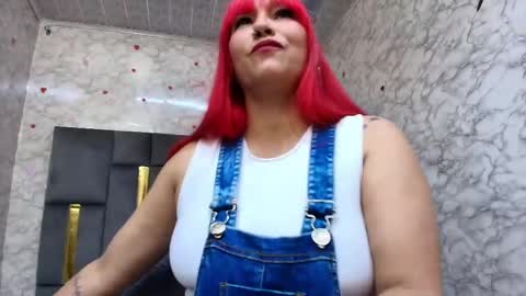 Snapshot of lorena_watson chatting on May 2026 06:37:02 PM lorena_watson online show from May 2026 06:37:02 PM