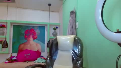 Snapshot of lorenapinto_ chatting on March 2026 03:16:02 PM lore online show from March 2026 03:16:02 PM