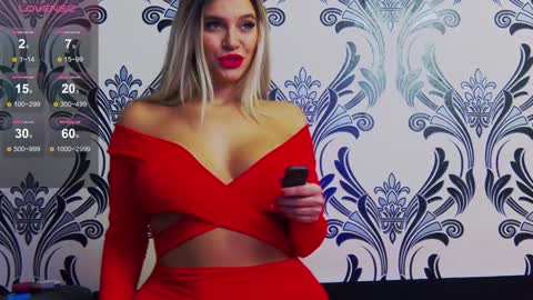 Snapshot of lorenaryan chatting on December 2024 12:52:02 PM lorenaryan online show from December 2024 12:52:02 PM