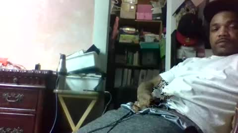 Snapshot of lorenzo082885 chatting on November 2025 11:34:02 AM lorenzo082885 online show from November 2025 11:34:02 AM