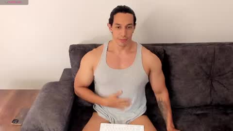 Snapshot of lorenzo_ferrec chatting on July 2026 11:35:02 PM Lorenzo F online show from July 2026 11:35:02 PM