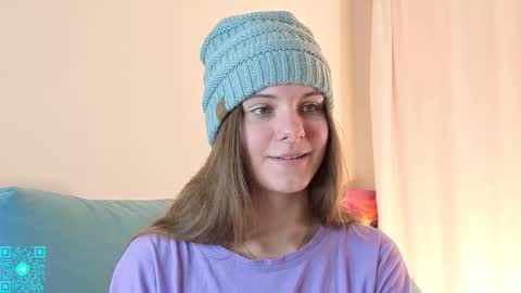 Snapshot of lorettadunnelli chatting on November 2025 07:21:01 PM Chloe for Fan BlackHole online show from November 2025 07:21:01 PM