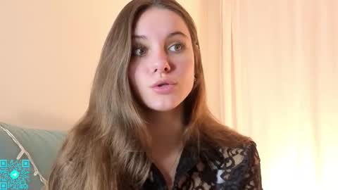 Snapshot of lorettadunnelli chatting on November 2025 05:41:01 PM Chloe for Fan BlackHole online show from November 2025 05:41:01 PM