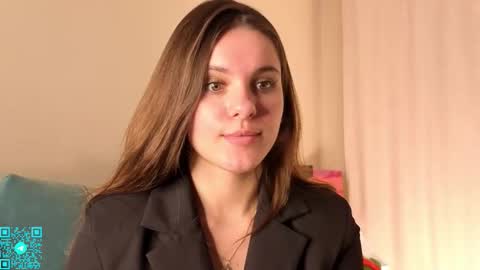 Snapshot of lorettadunnelli chatting on November 2025 05:35:02 PM Chloe for Fan BlackHole online show from November 2025 05:35:02 PM