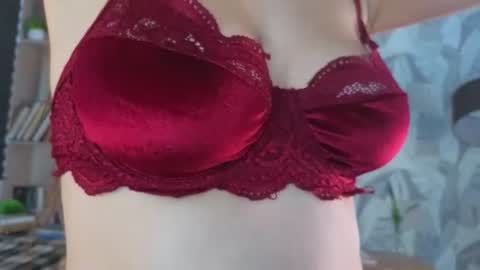 lorettedarsi online show from June 2026 01:16:01 AM