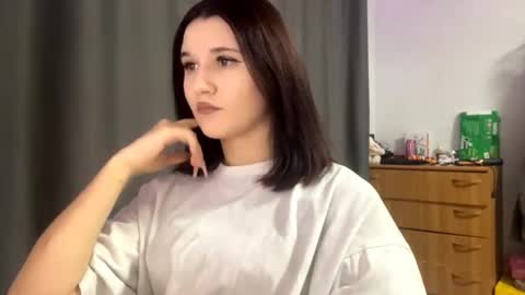 Kate online show from October 2025 03:22:02 PM