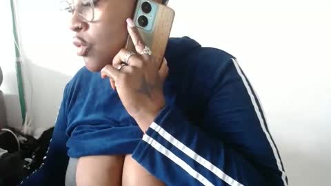 loretybighot online show from February 2025 06:37:01 PM