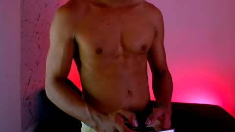 Snapshot of lorian_vikel chatting on April 2026 03:58:01 AM Lorian Vikel online show from April 2026 03:58:01 AM