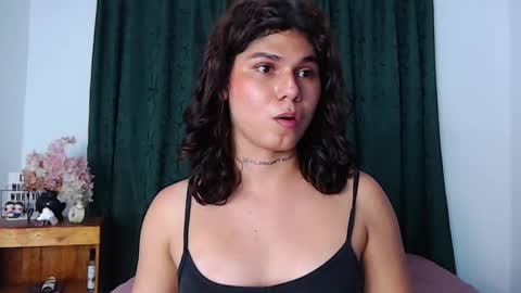 Snapshot of lorraine_baker chatting on December 2024 10:32:01 PM Lorraine online show from December 2024 10:32:01 PM