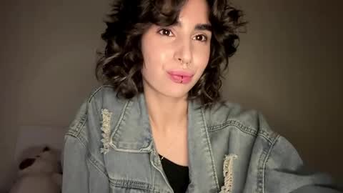 Snapshot of lorrettasittre chatting on April 2026 12:32:01 PM Amy online show from April 2026 12:32:01 PM