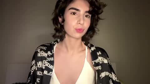 Snapshot of lorrettasittre chatting on April 2026 12:22:01 PM Amy online show from April 2026 12:22:01 PM