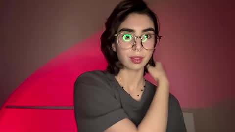 Snapshot of lorrettasittre chatting on April 2026 12:17:02 PM Amy online show from April 2026 12:17:02 PM