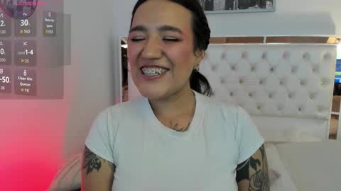 lottie_fox online show from January 2026 02:14:01 AM