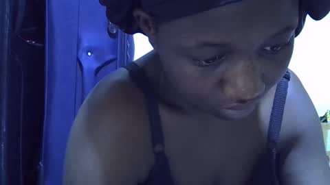 lotty_lavilla online show from November 2025 10:26:02 AM