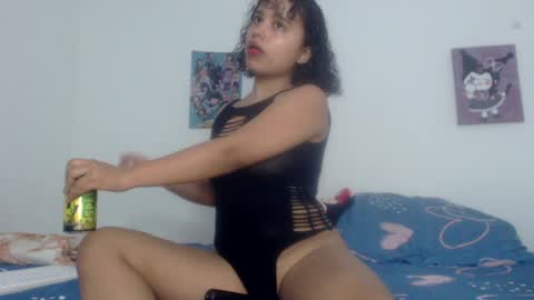 lou_cuteee online show from January 2025 12:34:02 AM