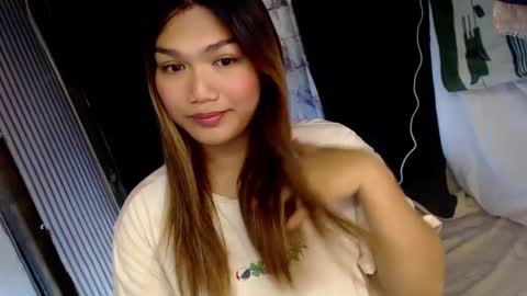 Snapshot of louheart chatting on December 2024 06:35:01 AM Sweet online show from December 2024 06:35:01 AM