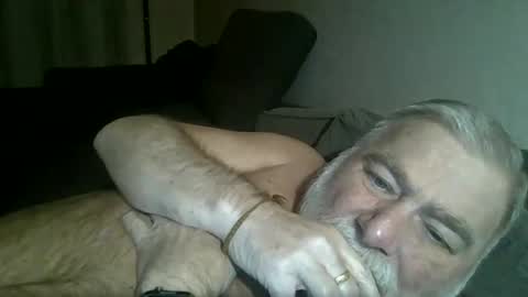 Snapshot of louis_chokdee chatting on December 2024 05:51:01 PM louis_chokdee online show from December 2024 05:51:01 PM