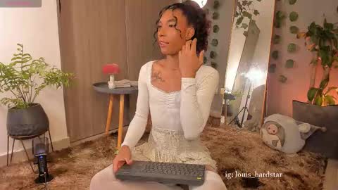 Snapshot of louis_hardstar chatting on March 2026 12:38:02 AM Louis Valdz online show from March 2026 12:38:02 AM