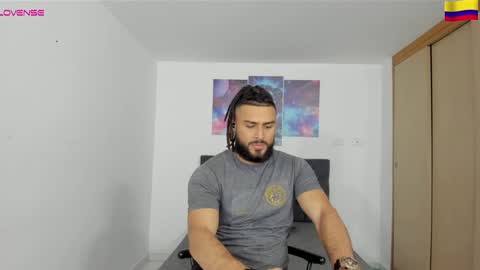 louis_marley_ online show from December 2024 12:34:02 AM