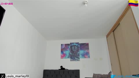 louis_marley_ online show from October 2025 04:14:02 PM