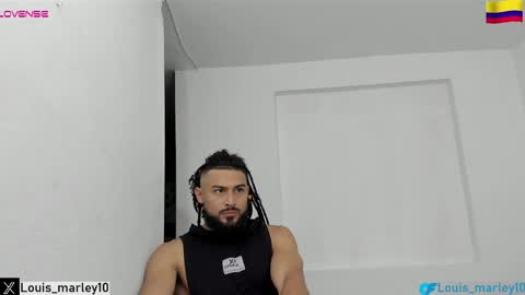 louis_marley_ online show from April 2026 11:02:02 PM