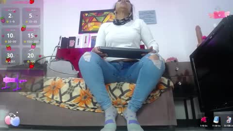  LouIse  online show from September 2025 12:49:02 PM