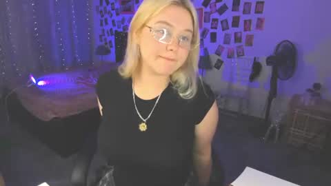 Loise online show from July 2026 03:16:02 PM