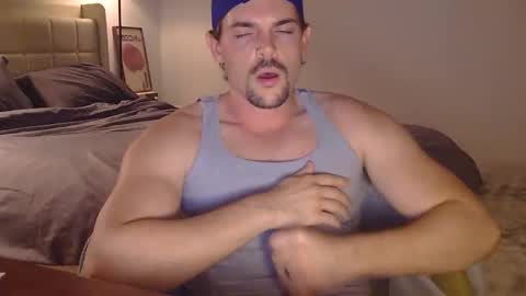 Snapshot of louisvalmer chatting on April 2026 04:04:02 AM Louis Valmer online show from April 2026 04:04:02 AM