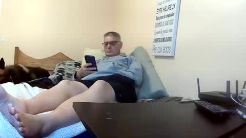 Snapshot of loumtl3 chatting on May 2026 01:51:02 PM loumtl3 online show from May 2026 01:51:02 PM