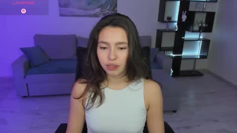 Snapshot of lounacutie chatting on December 2025 05:56:02 AM lounacutie online show from December 2025 05:56:02 AM