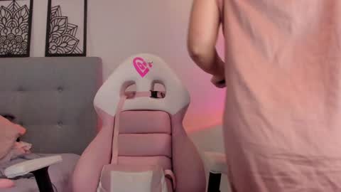 Lourrein Stoun   Independiente online show from January 2025 12:55:01 AM