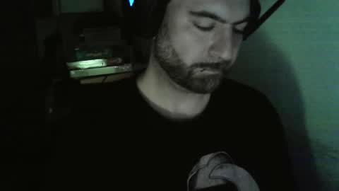 Snapshot of lovalova666 chatting on September 2025 12:21:01 AM Guapito online show from September 2025 12:21:01 AM