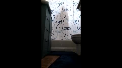 Snapshot of love2cum131313 chatting on February 2026 07:28:02 PM love2cum131313 online show from February 2026 07:28:02 PM