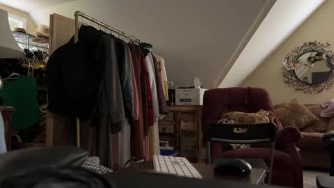 Prynce online show from November 2025 07:03:01 PM