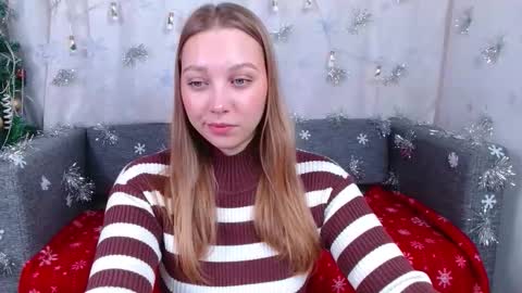 Snapshot of love_bella_ chatting on December 2025 12:26:01 AM love bella online show from December 2025 12:26:01 AM