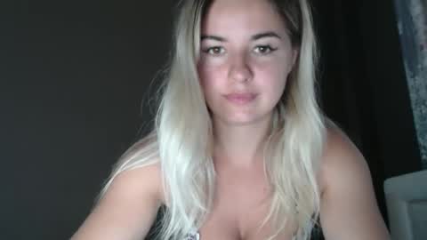 Megane online show from October 2025 08:28:01 AM