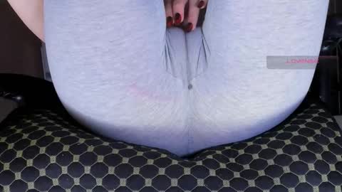 Kira online show from December 2025 06:33:01 AM