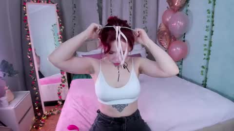 Lola online show from February 2025 01:30:02 AM