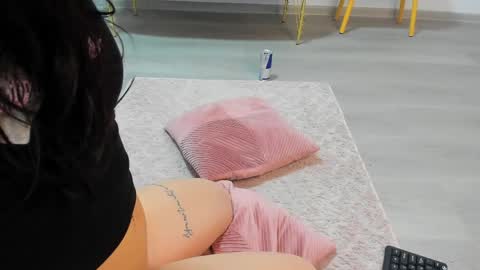 Andreea online show from April 2026 06:19:01 AM