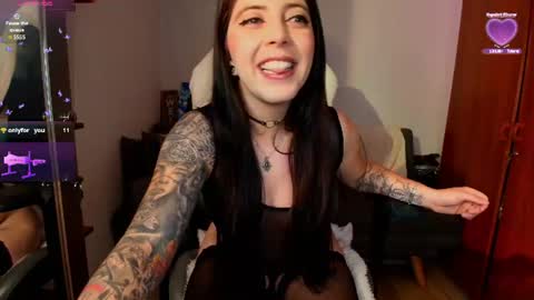 Sharol Leon online show from July 2026 11:37:01 PM