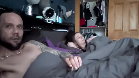 Snapshot of lovecoupleqc chatting on April 2026 12:54:01 PM lovecoupleqc online show from April 2026 12:54:01 PM