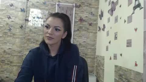 mary online show from December 2024 03:47:01 PM