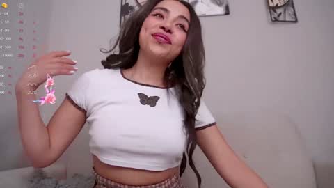 Snapshot of loveegirll chatting on January 2025 02:15:02 AM katalina online show from January 2025 02:15:02 AM